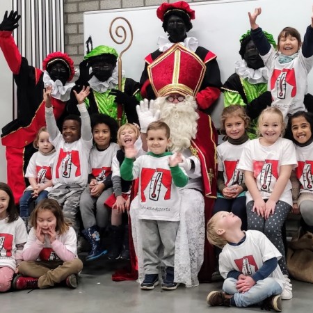 De Sint op bezoek  3 - Toneelvereniging Plankenkoorts 